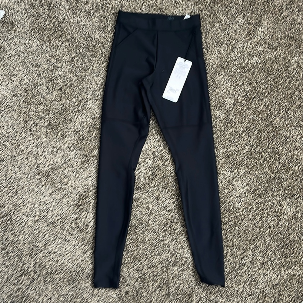 Alo Yoga Black High Waist Utility Legging, NWT - Picture 2 of 10